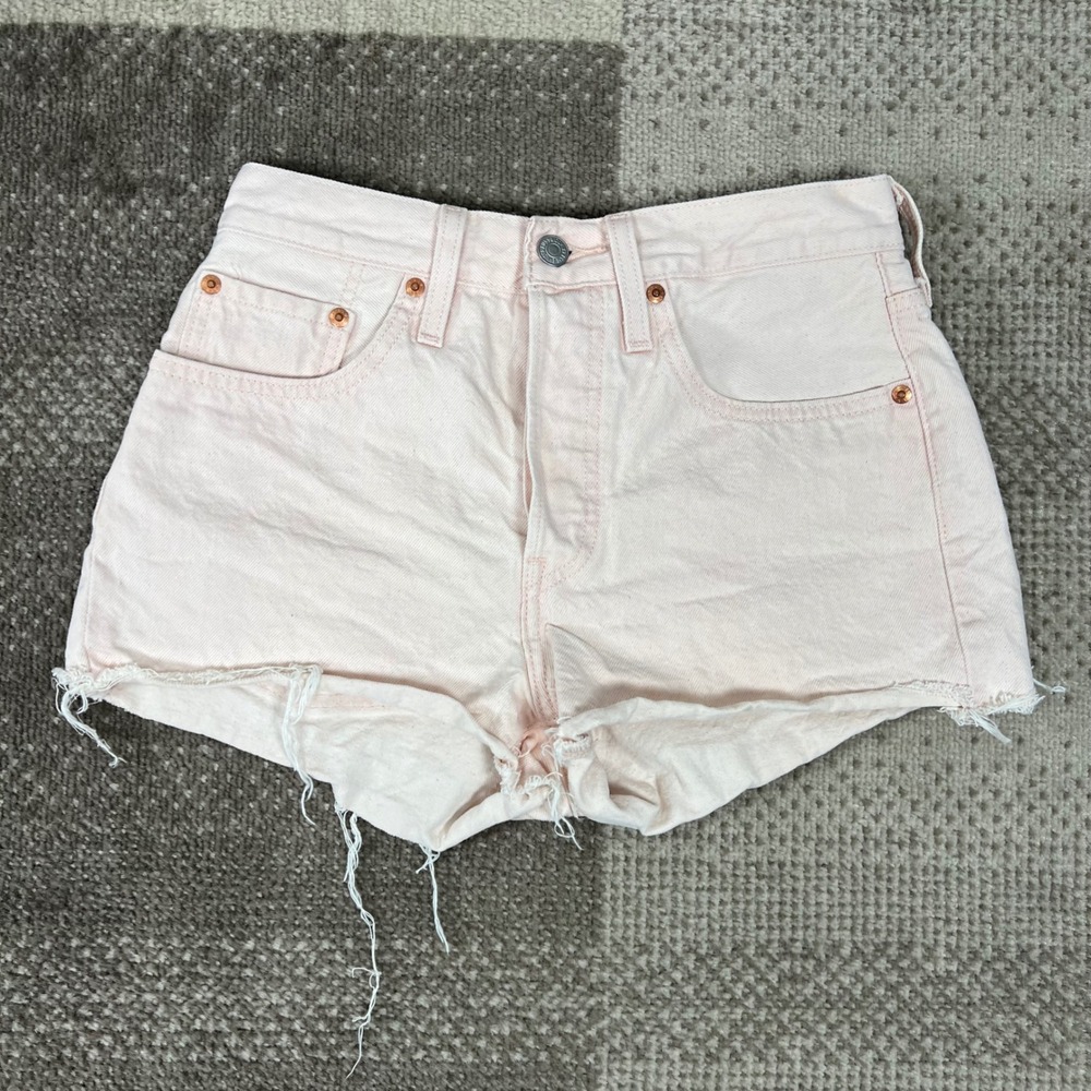 Levis‎ Premium 501 High Rise Cutoff Denim Shorts Pink Cherry Tab Womens Size 26
